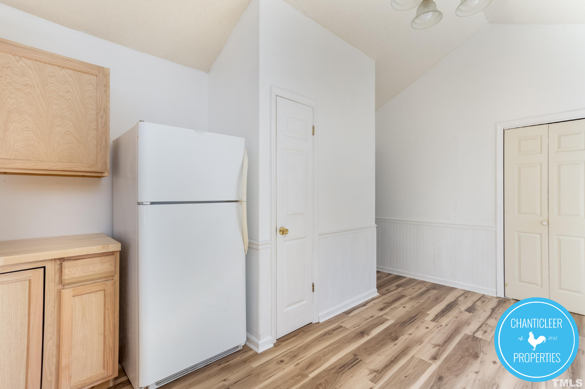 326 Wilson St #1 - Photo 6 of 26