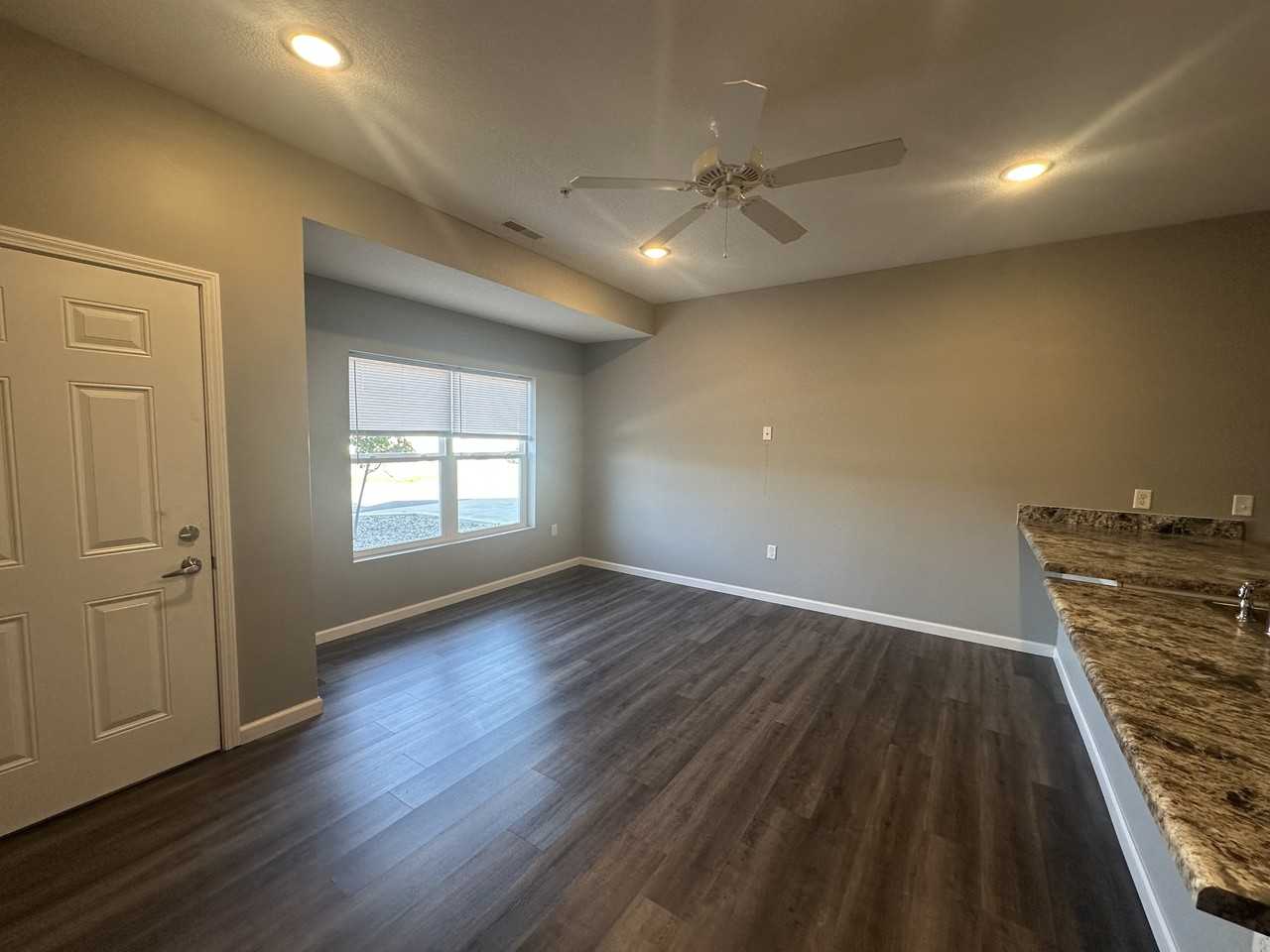 6714 Solid Rock Dr #6714 - Photo 7 of 16