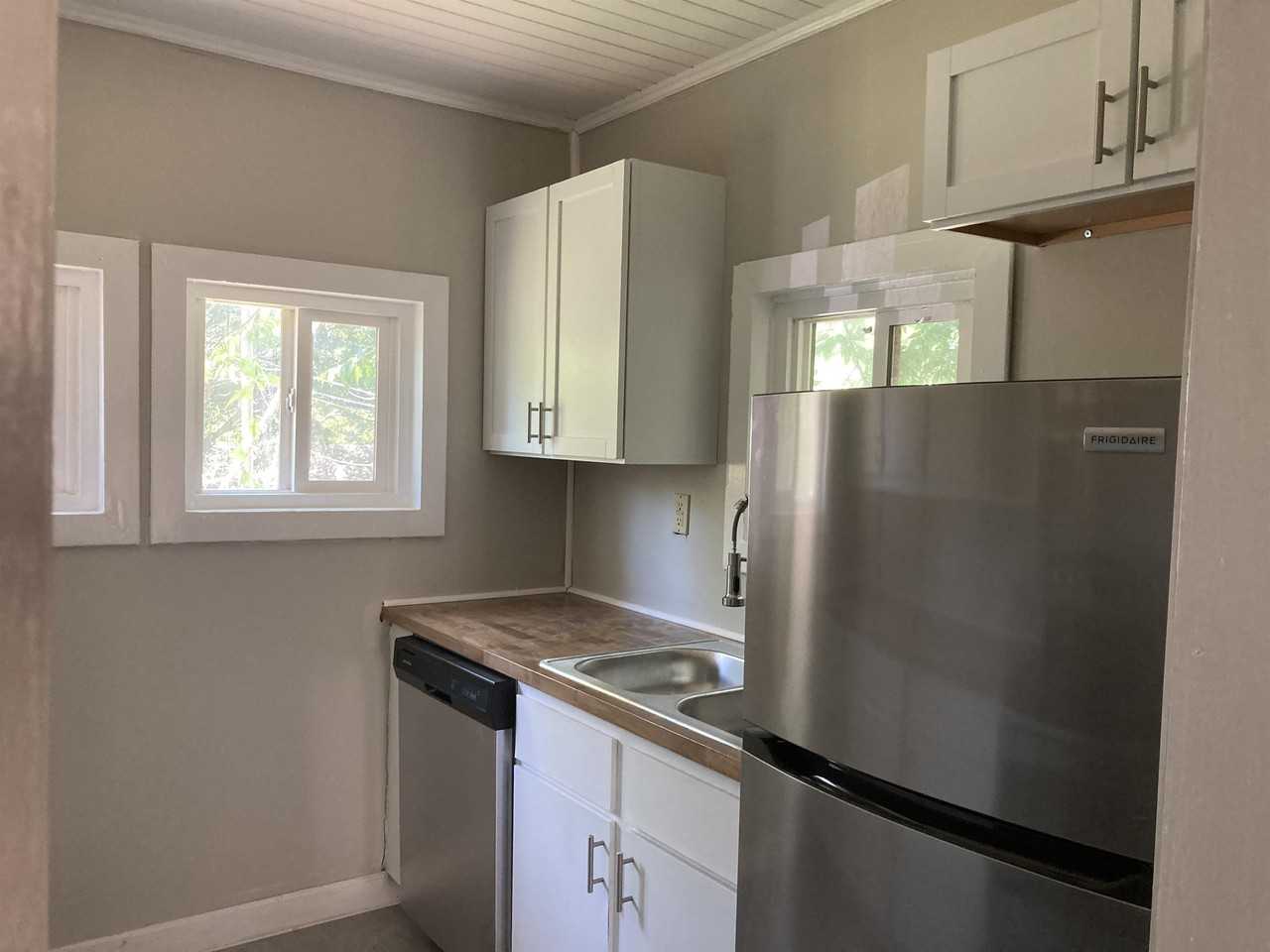 829 Matheson Road #1 - Photo 3 of 8