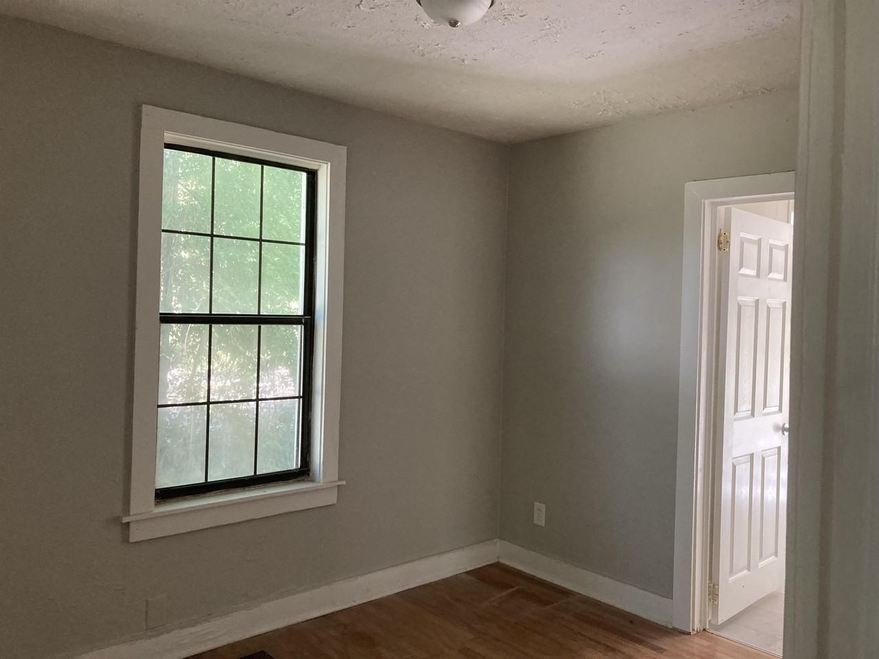 829 Matheson Road #1 - Photo 5 of 8