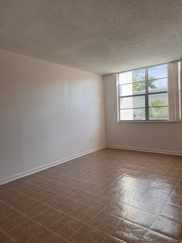 484 Northwest 165th Street #1 - Photo 6 of 10