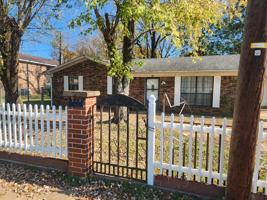 featured image of 413 South Fulton Street #1