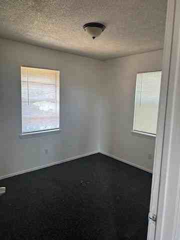 306 E Roberts Ave #12 - Photo 2 of 3