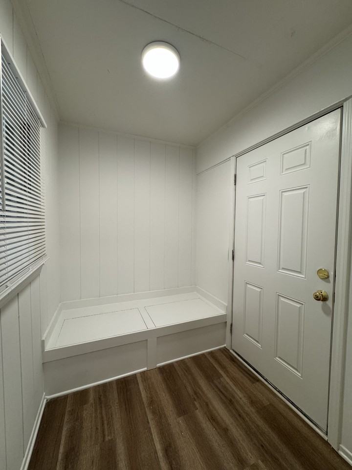 4715 Rimer Rd #1 - Photo 4 of 16
