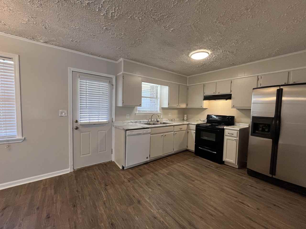 139 Katie Lynn Street East #1 - Photo 3 of 17