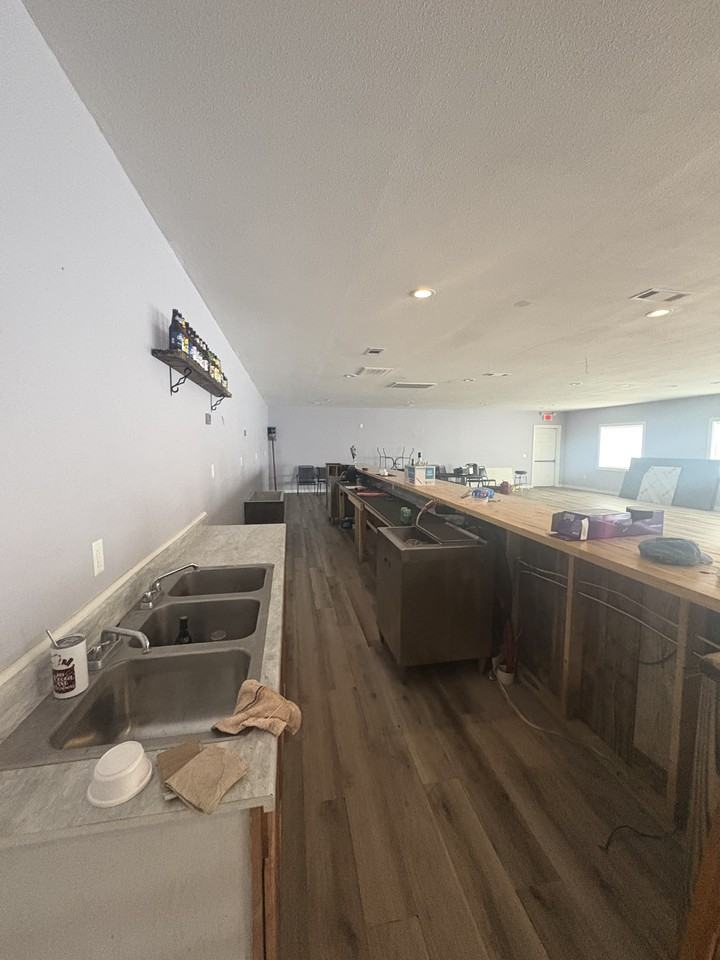 725 North St W #A - Photo 4 of 10