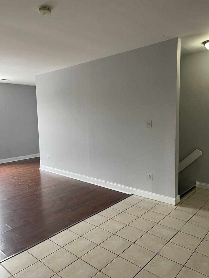 5849 Market St #2 - Photo 4 of 7