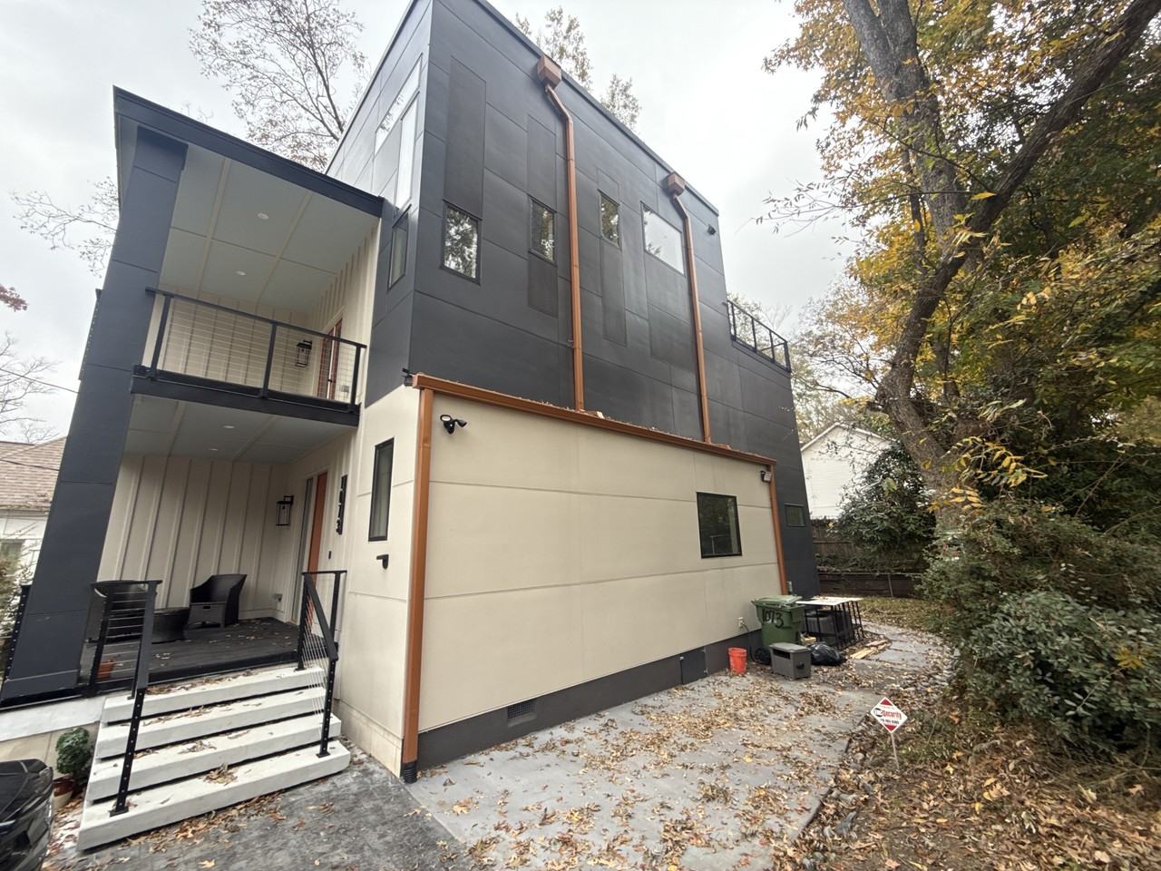 1073 Hemphill Ave Nw #1 - Photo 2 of 50