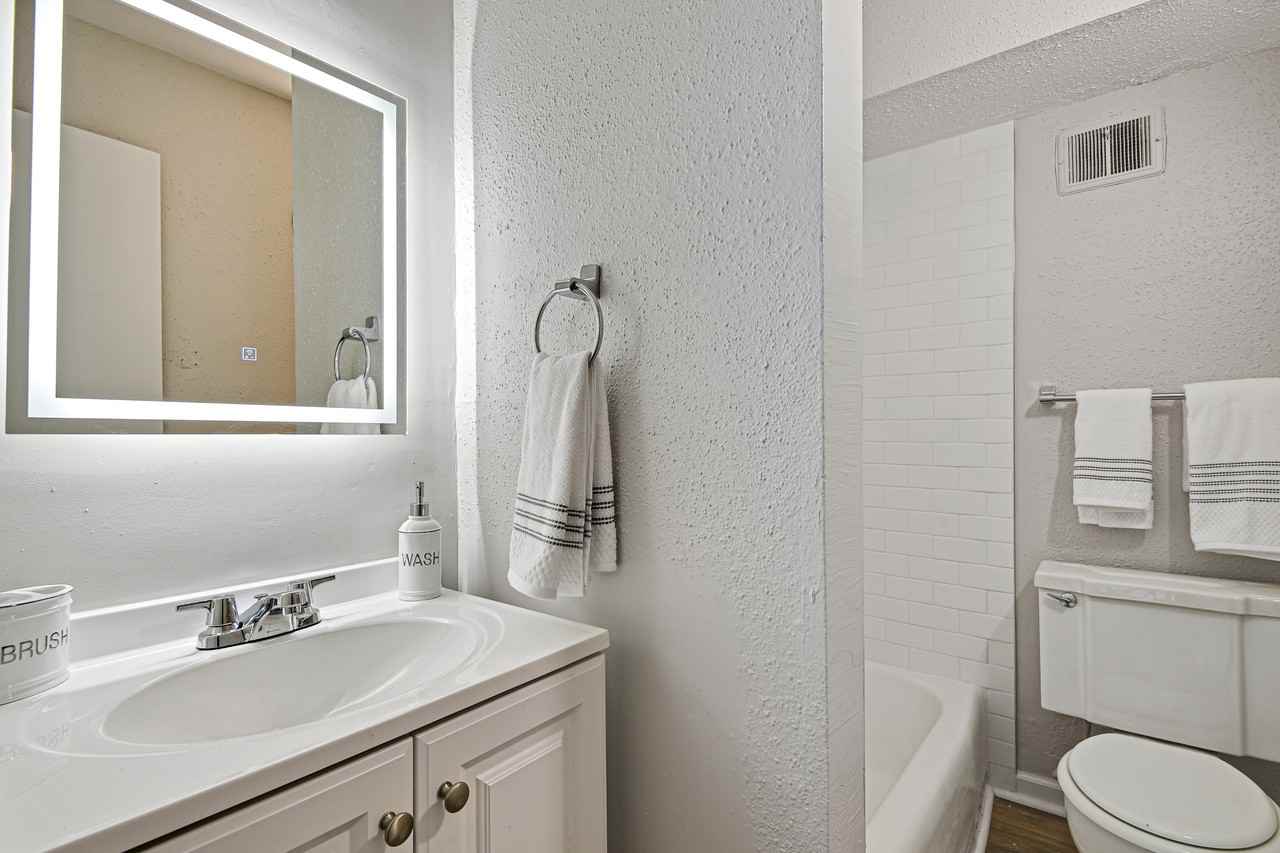 Lawrence #1 - Photo 7 of 8