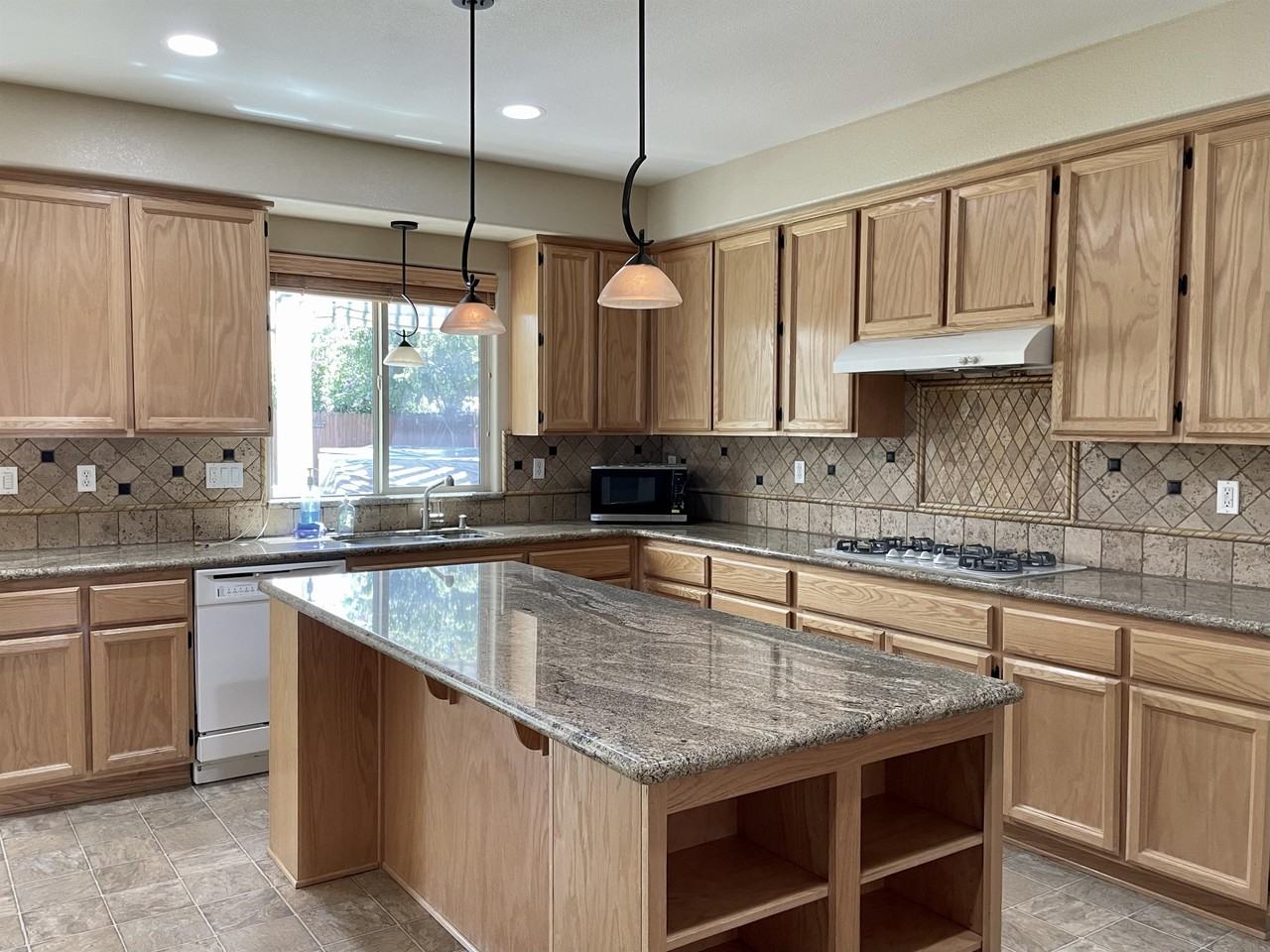 9772 Ellsmere Way #1 - Photo 3 of 27