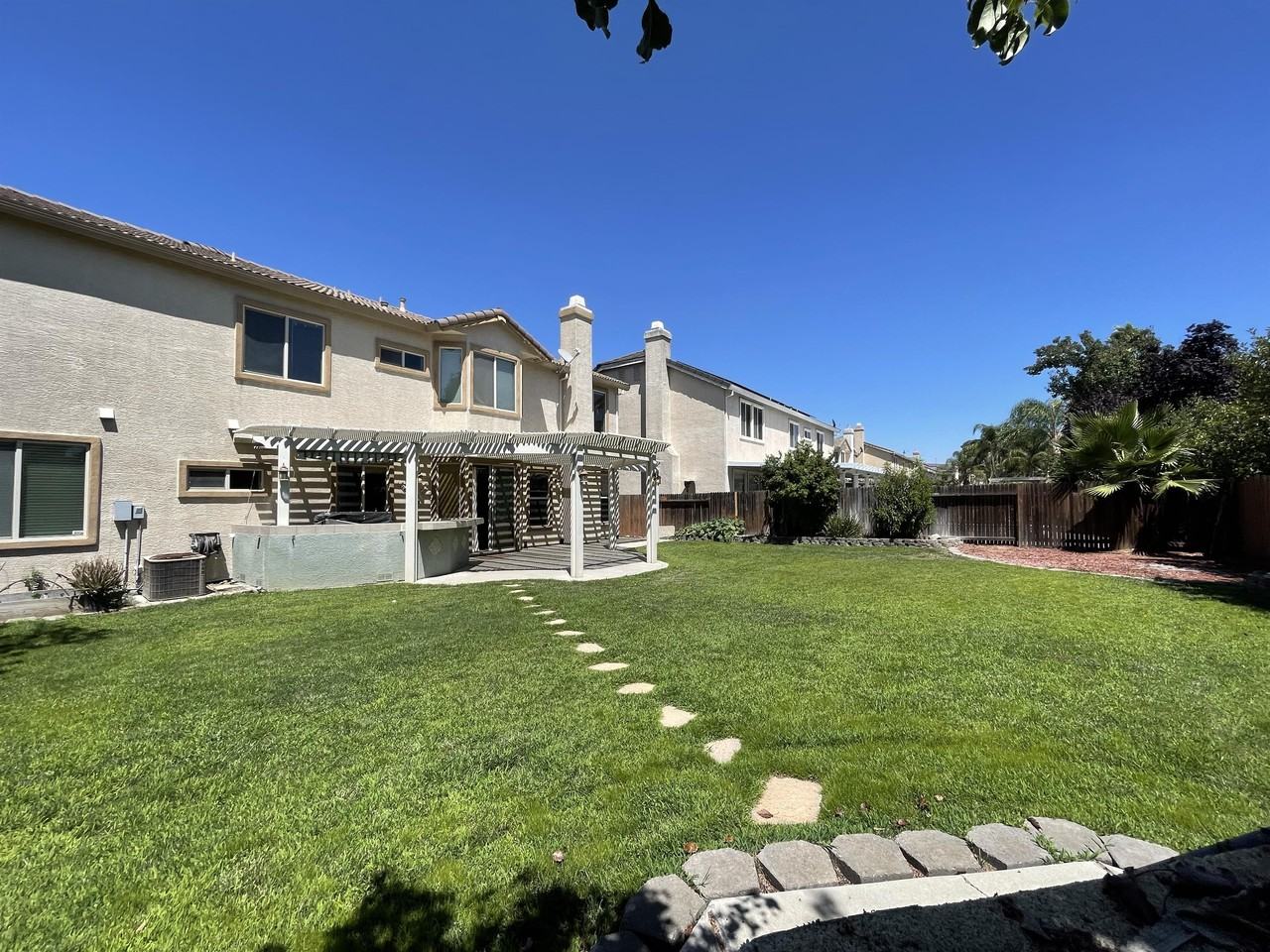 9772 Ellsmere Way #1 - Photo 6 of 27