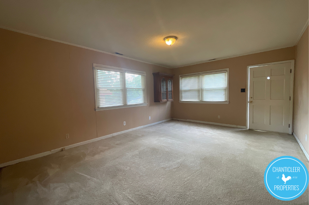 908 Corona St #1 - Photo 3 of 15