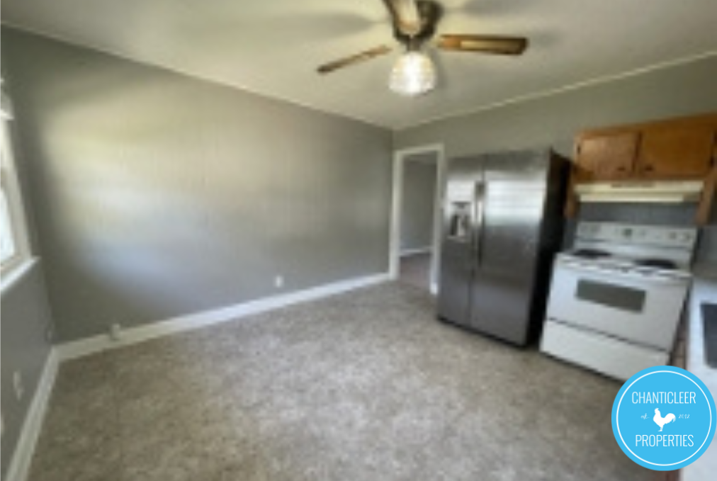 908 Corona St #1 - Photo 5 of 15