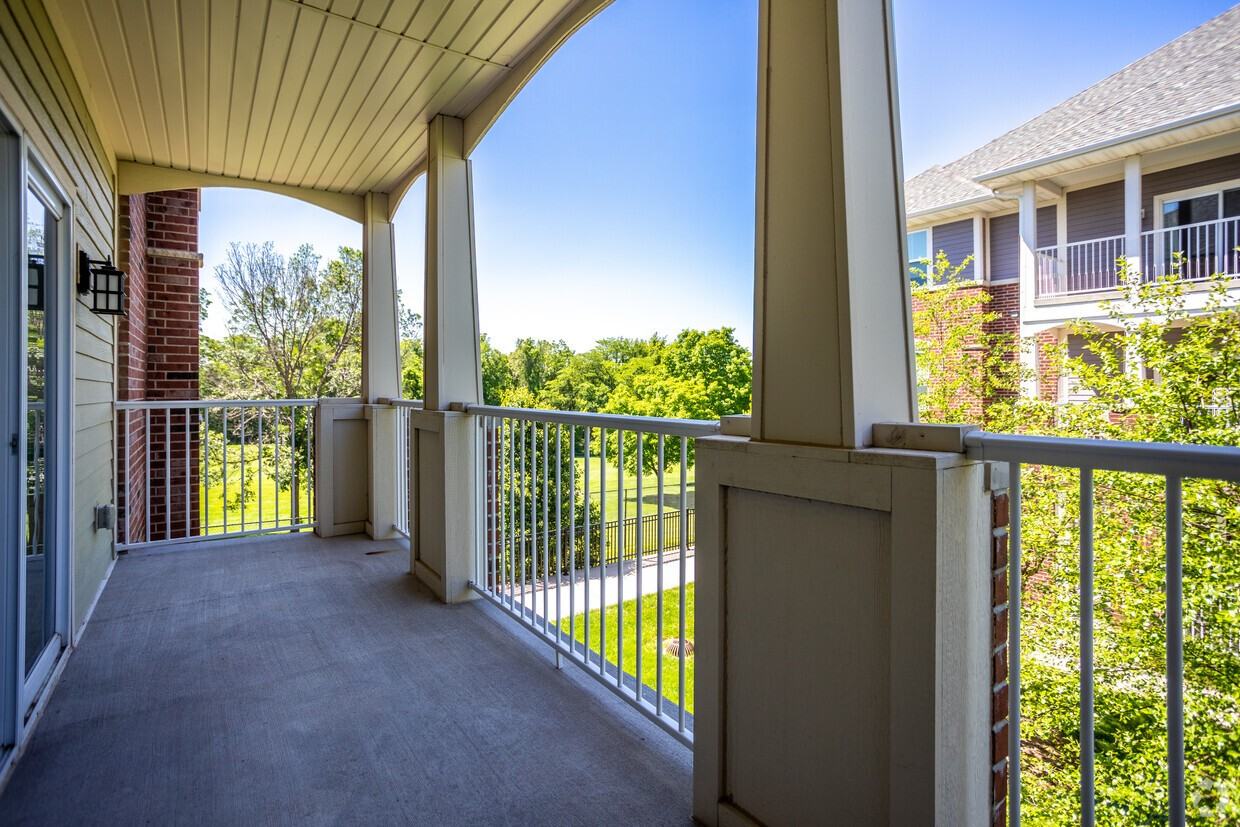 1521 Mccleary Ln #1521-2D - Photo 4 of 10