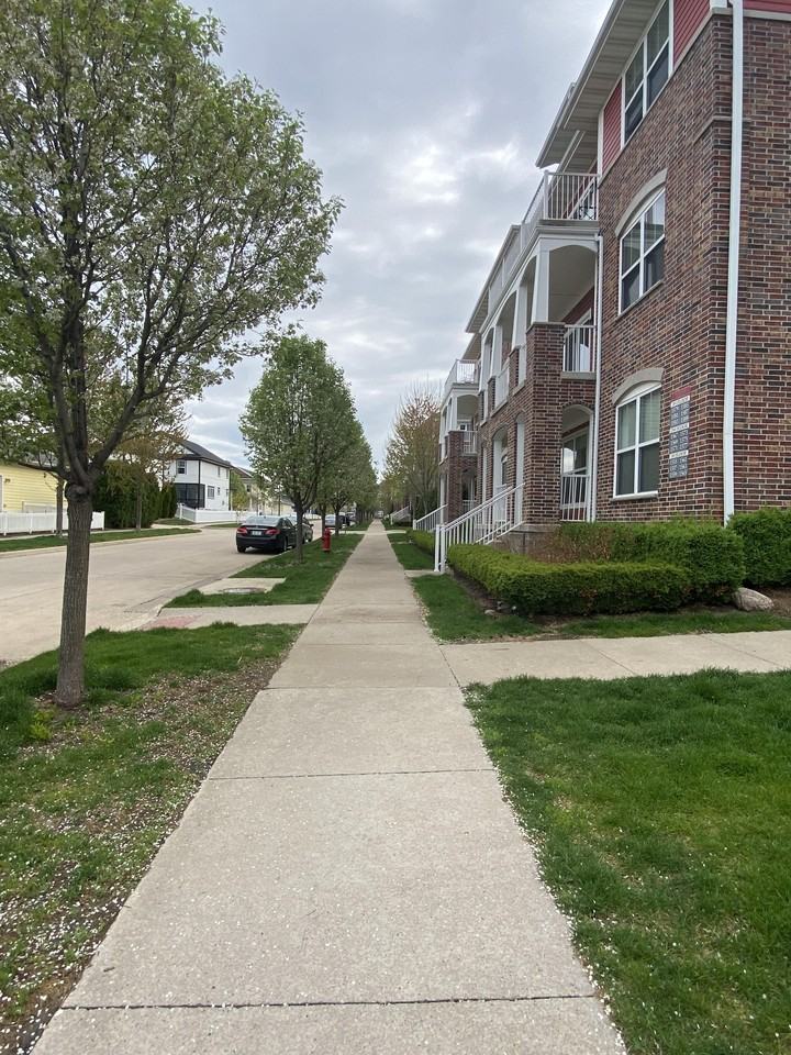 1521 Mccleary Ln #1521-2D - Photo 5 of 10