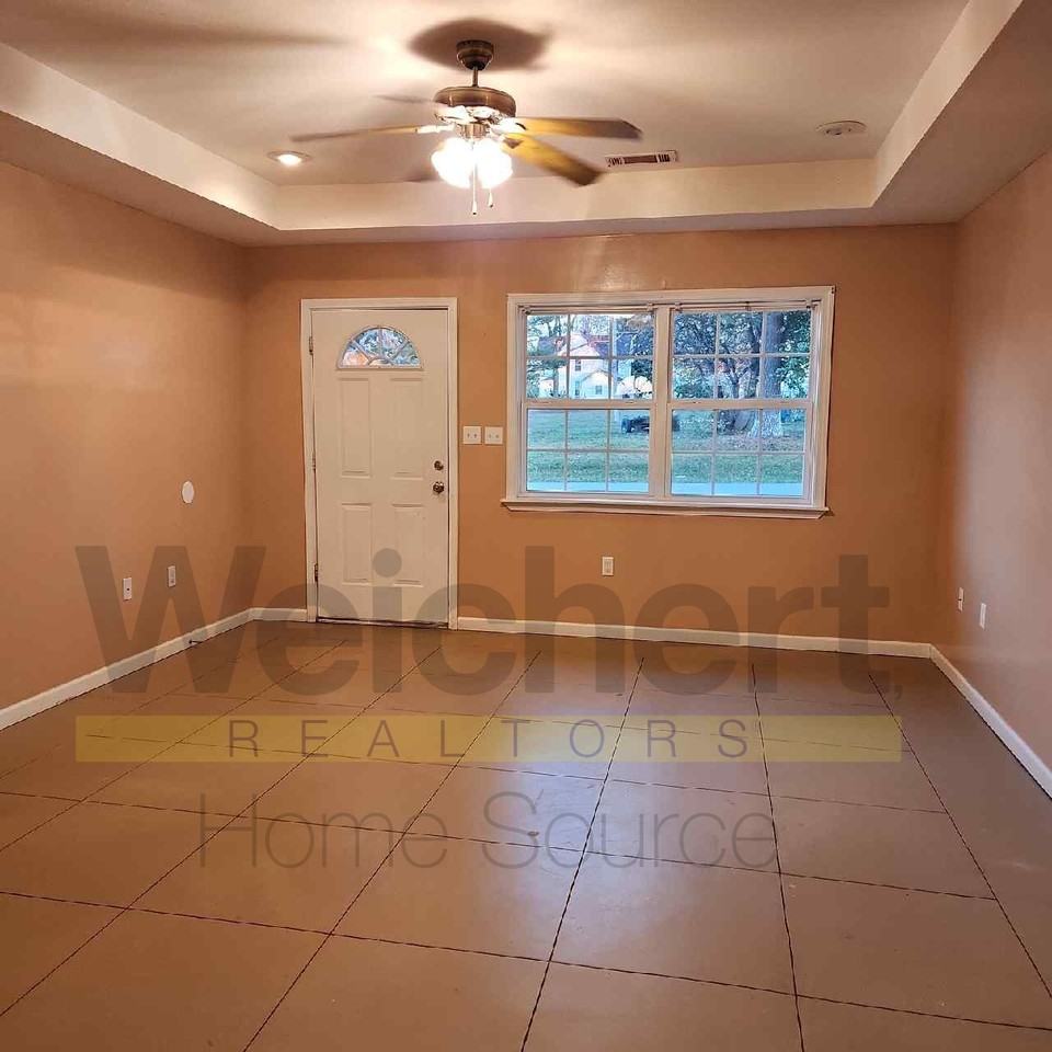 107 North 5th Street #A - Photo 2 of 6