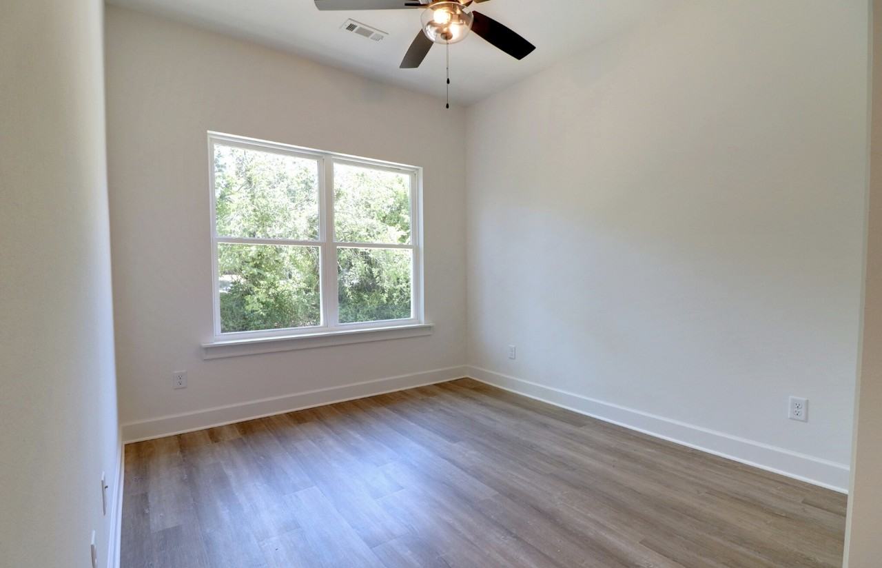 1339 West Mount Comfort Road #22 - Photo 7 of 11