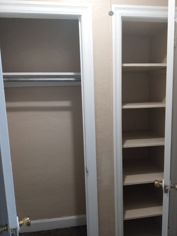 1875 Forest Hills Boulevard #C7 - Photo 7 of 14