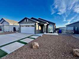 featured image of 10148 Red Valley Street #1