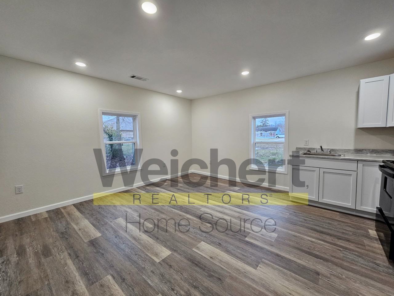 708 South 3rd Street #B - Photo 3 of 10