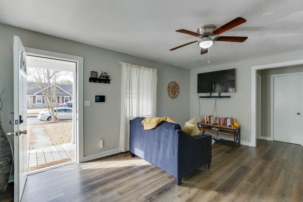 3668 Hyde Cir #A - Photo 4 of 22