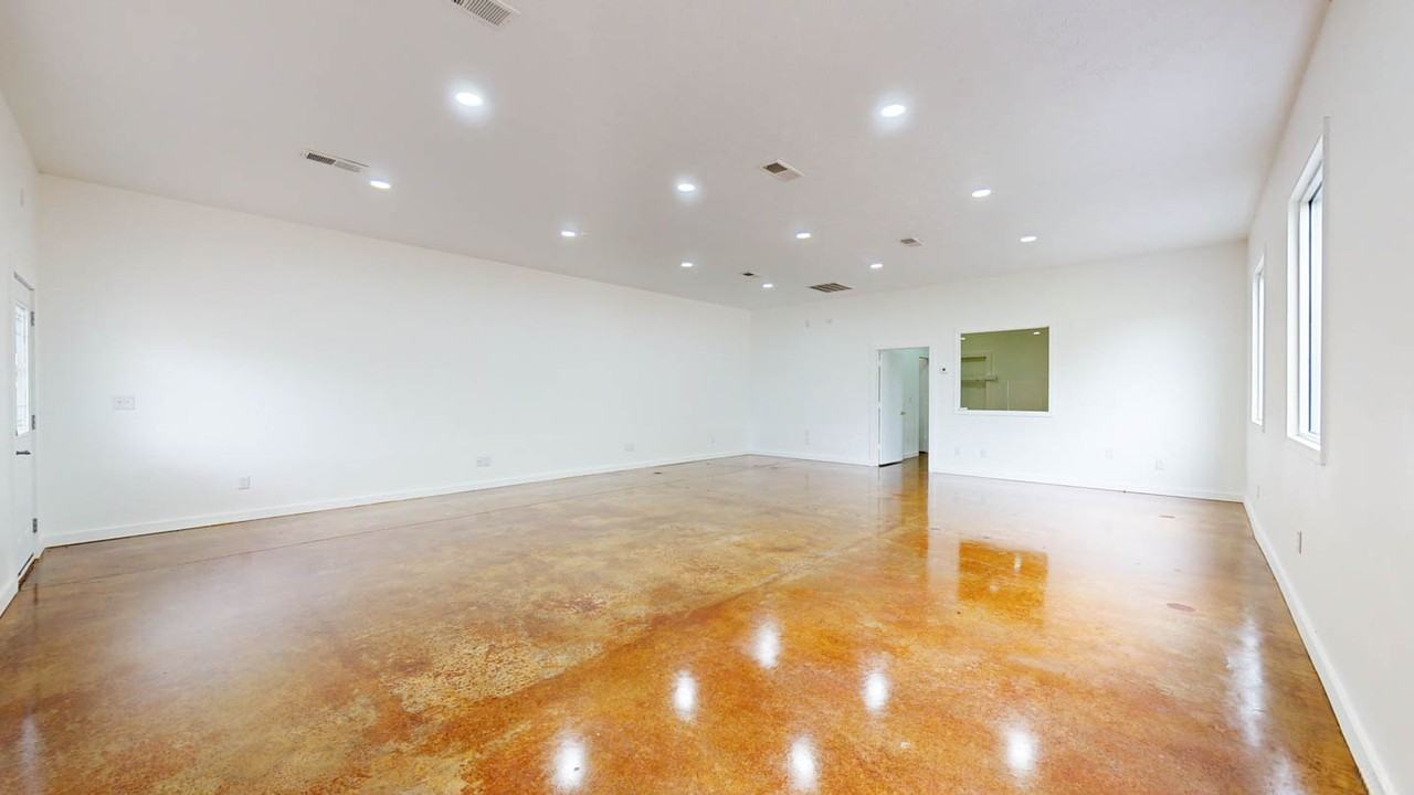 531 Legion Drive #537 - Photo 4 of 10