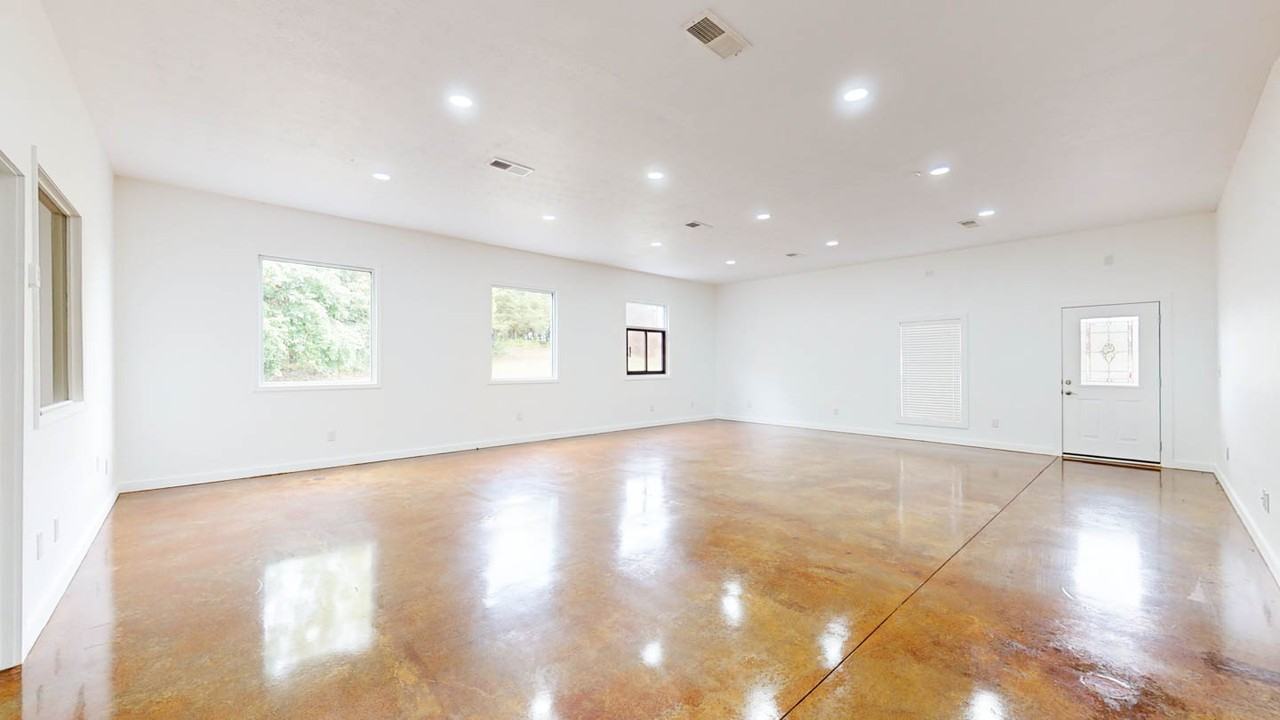 531 Legion Drive #537 - Photo 5 of 10