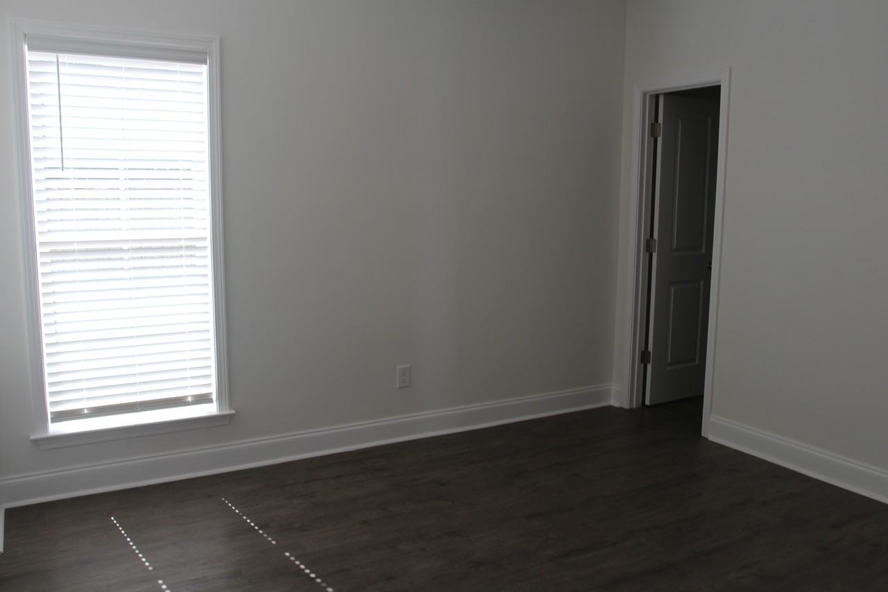 162 Toccoa Dr #1 - Photo 5 of 9