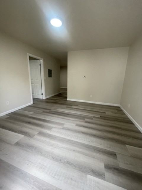 312 Henry Street #B - Photo 3 of 12