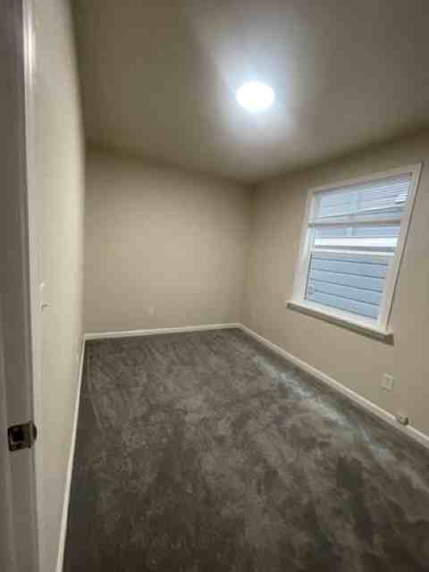 312 Henry Street #B - Photo 5 of 12