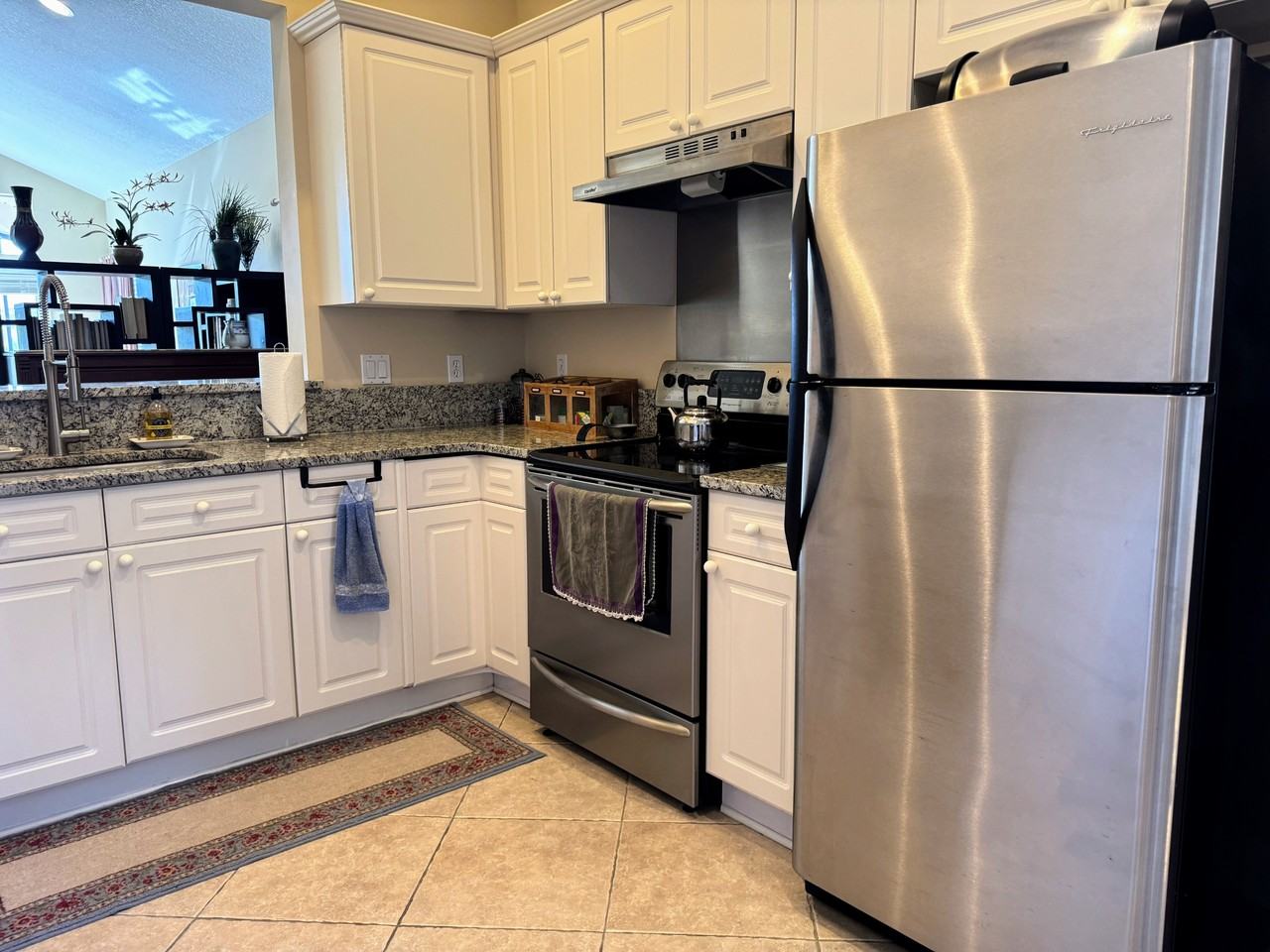 94033 Marsh Bay Court #1 - Photo 2 of 30