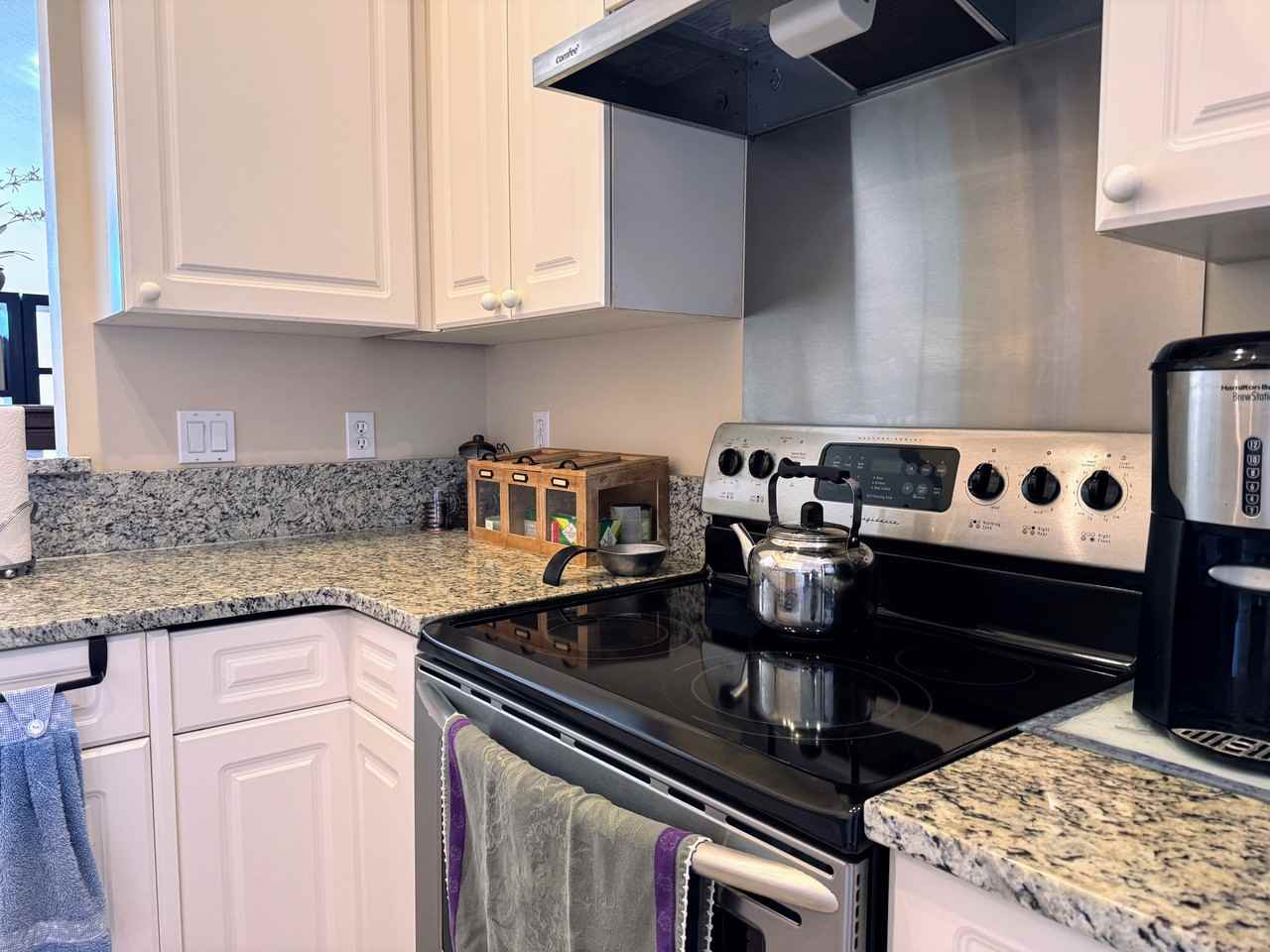 94033 Marsh Bay Court #1 - Photo 3 of 30