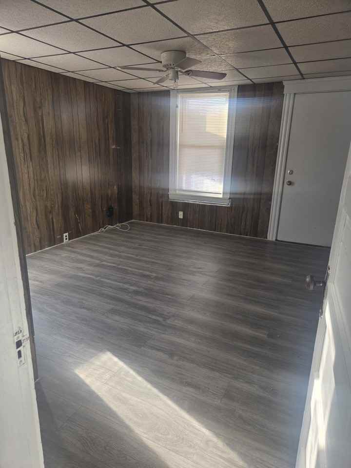 148 Front St #6 - Photo 4 of 7