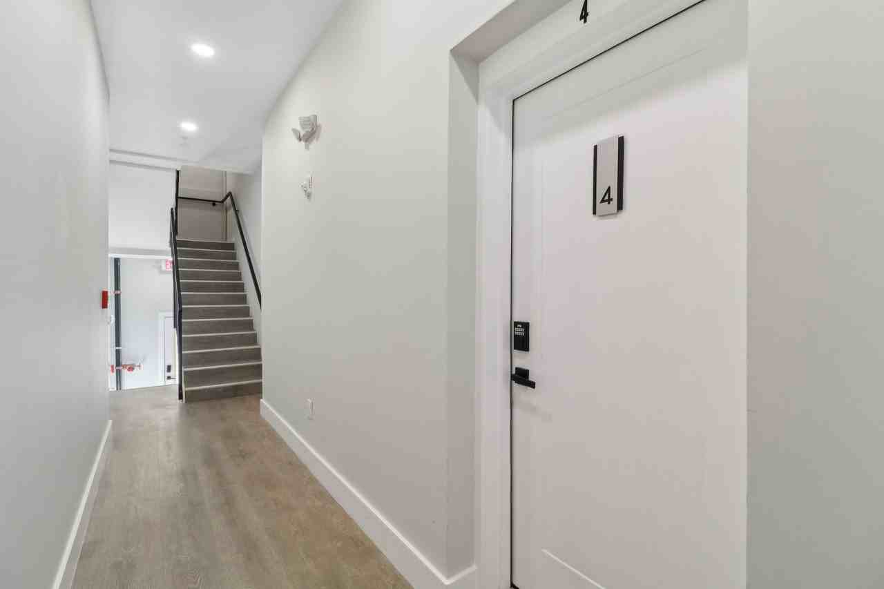 2213 2213 M Street Northeast - 1Unit 4 #4 - Photo 2 of 30