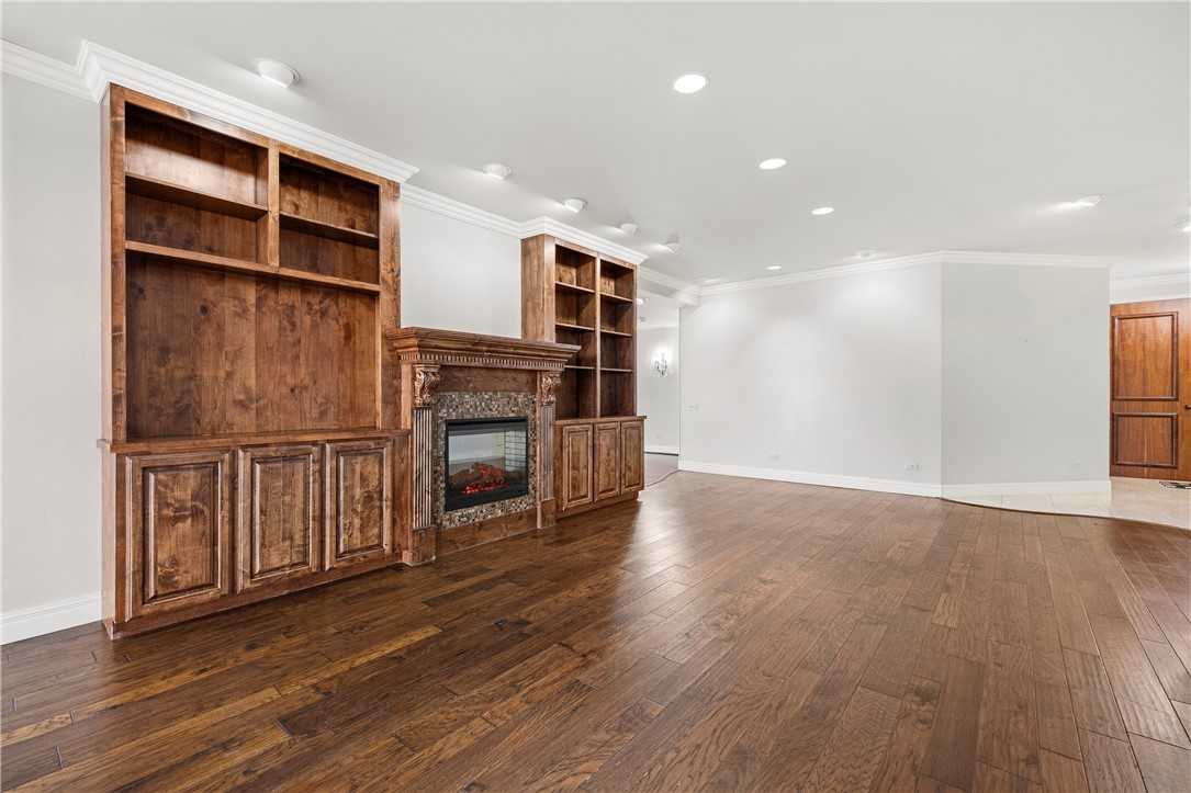 4500 Ocean Drive #4A - Photo 3 of 17