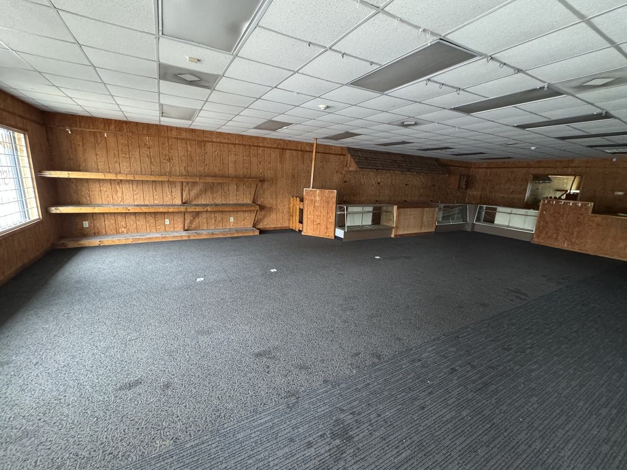 410 North St W #B - Photo 2 of 3