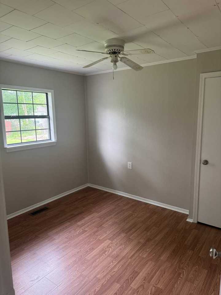 605 North 9th Street #1 - Photo 7 of 10