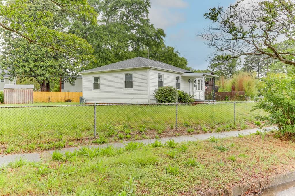 7725 Fayver Avenue #1 - Photo 2 of 25