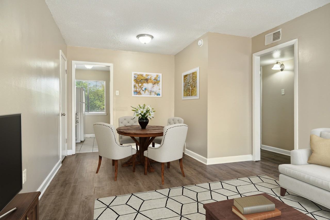 574 Cadraca Drive #574-21 - Photo 5 of 8