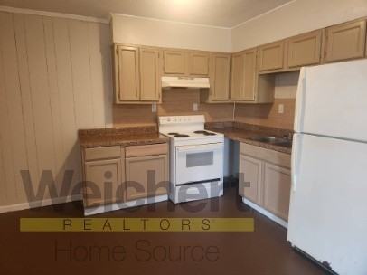 915 Grayson Street - Photo 3 of 6