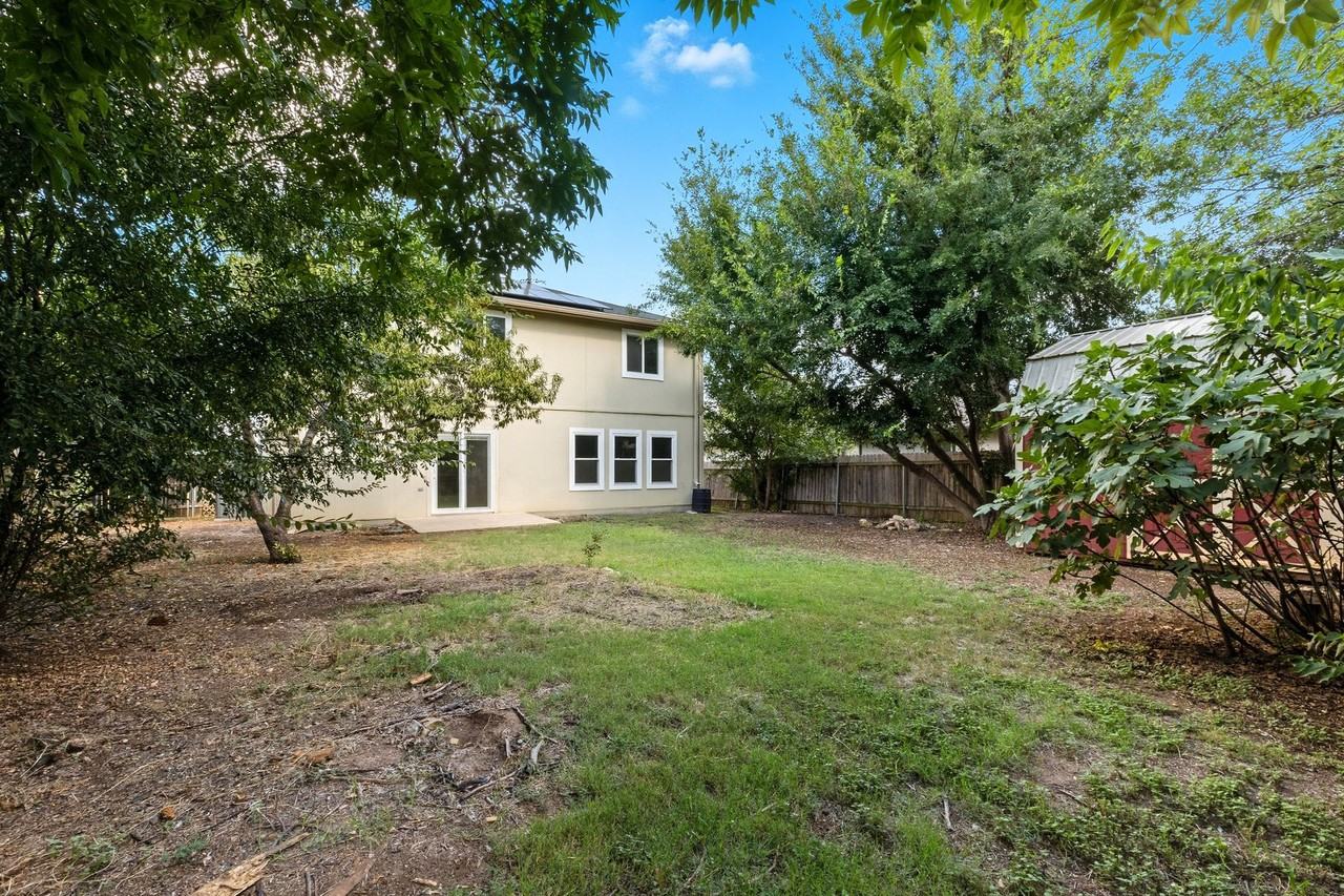 617 Riverway Lane #1 - Photo 4 of 33