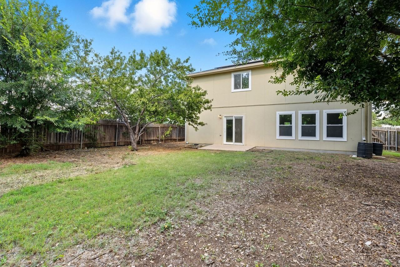 617 Riverway Lane #1 - Photo 5 of 33