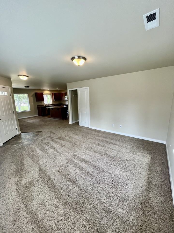 1032 Cherry St #1 - Photo 2 of 23