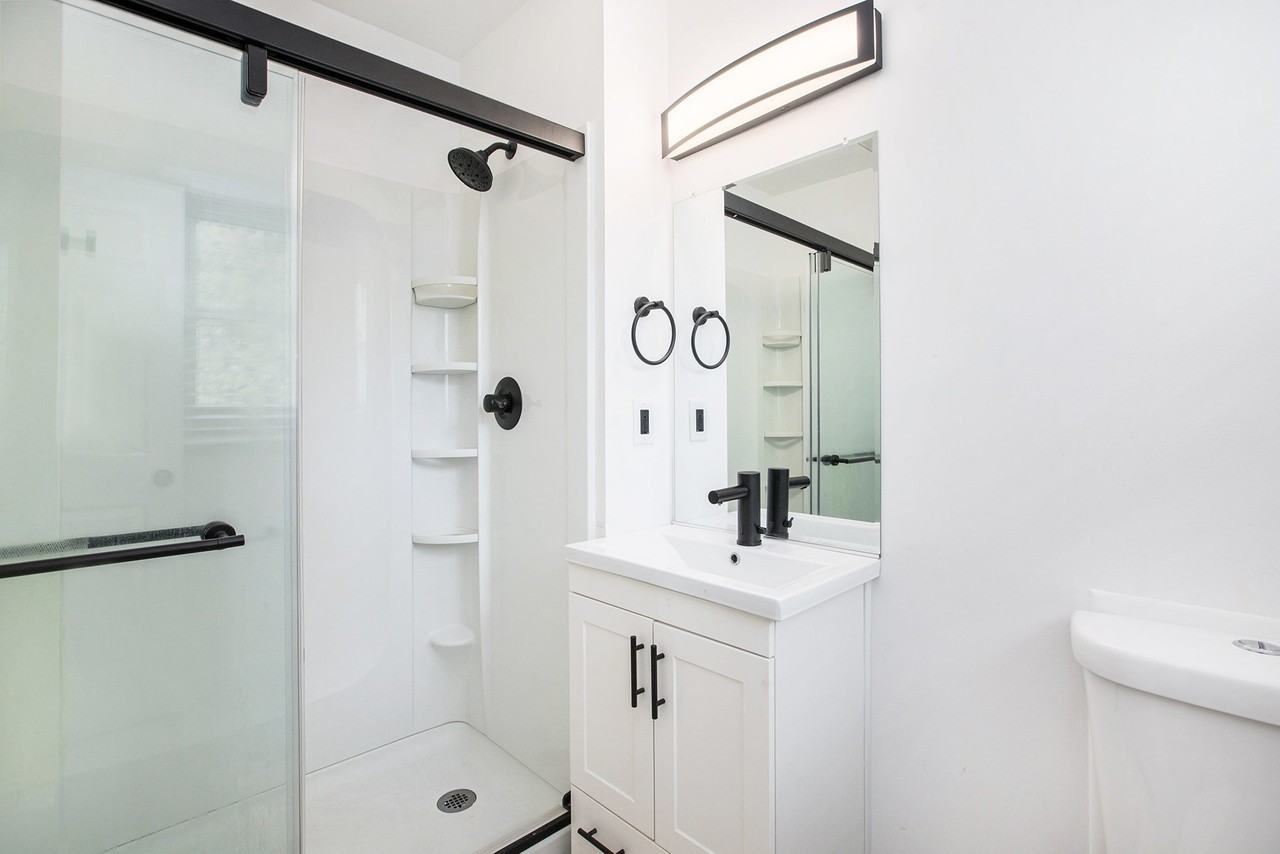 13346 Lake Point Blvd #1 - Photo 5 of 19