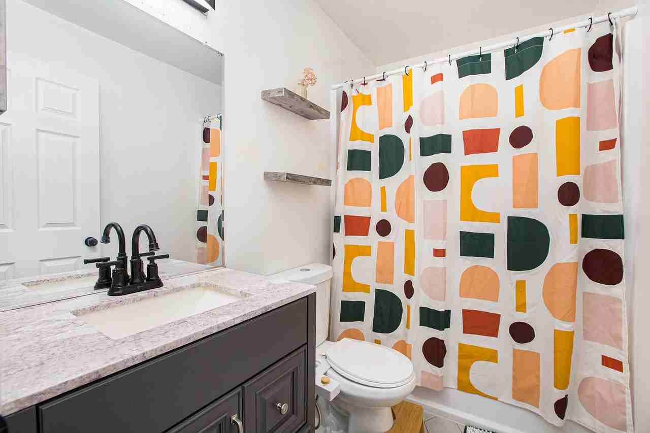 13346 Lake Point Blvd #1 - Photo 6 of 19