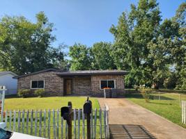 featured image of 1002 East F Street #1