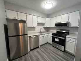 100 Sunset Drive - Photo 1 of 1