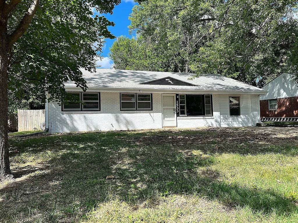 1533 Hartford Road #1 - Photo 2 of 6