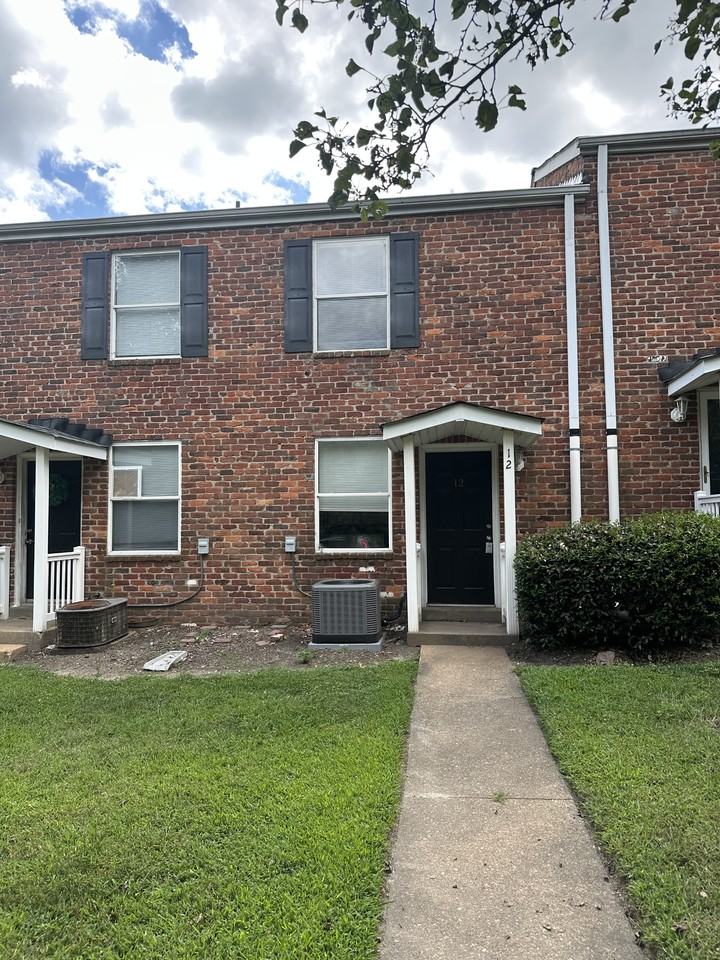 3510 East Richmond Road #12