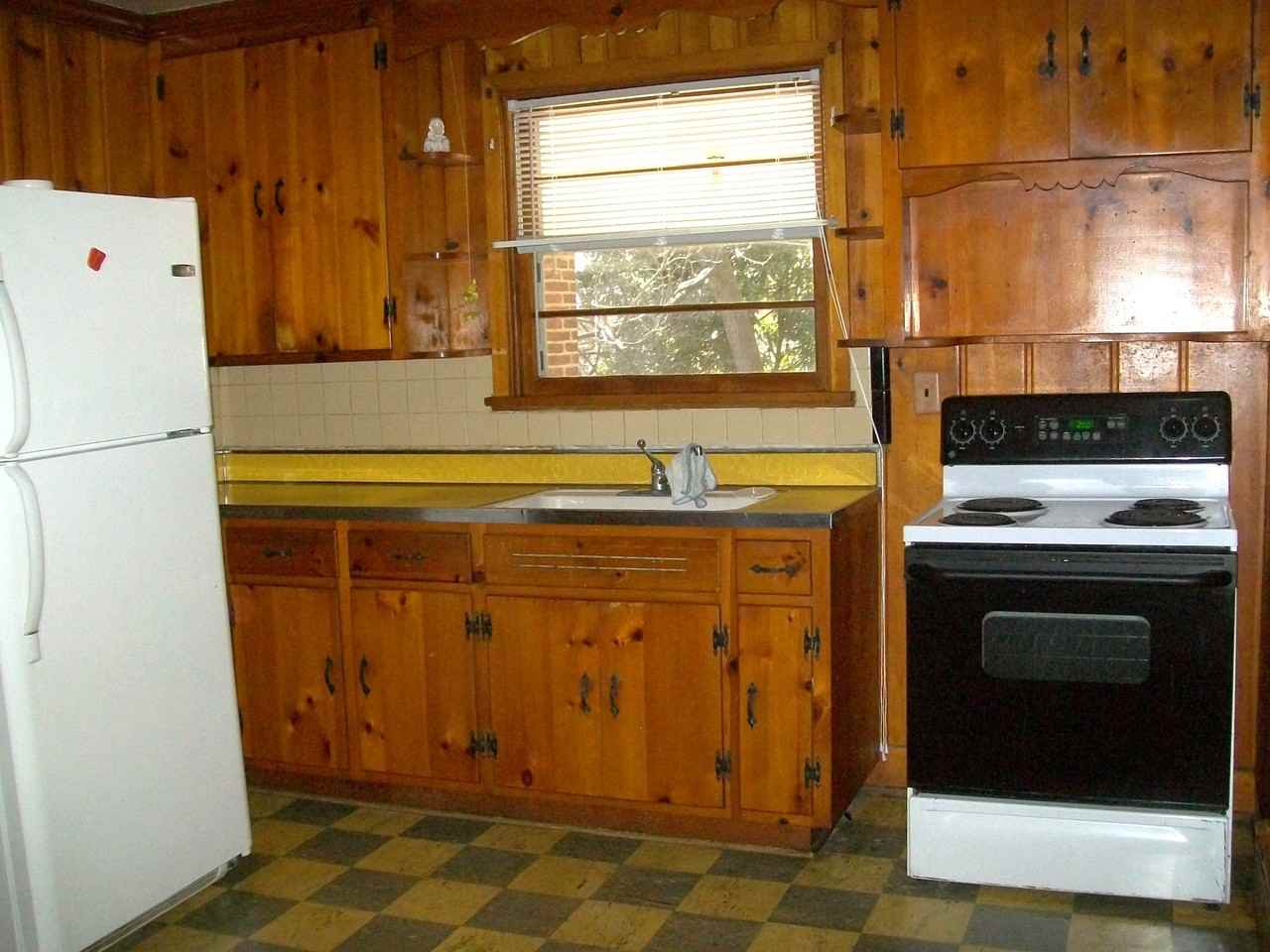 7283 Barnette Avenue #1 - Photo 6 of 11